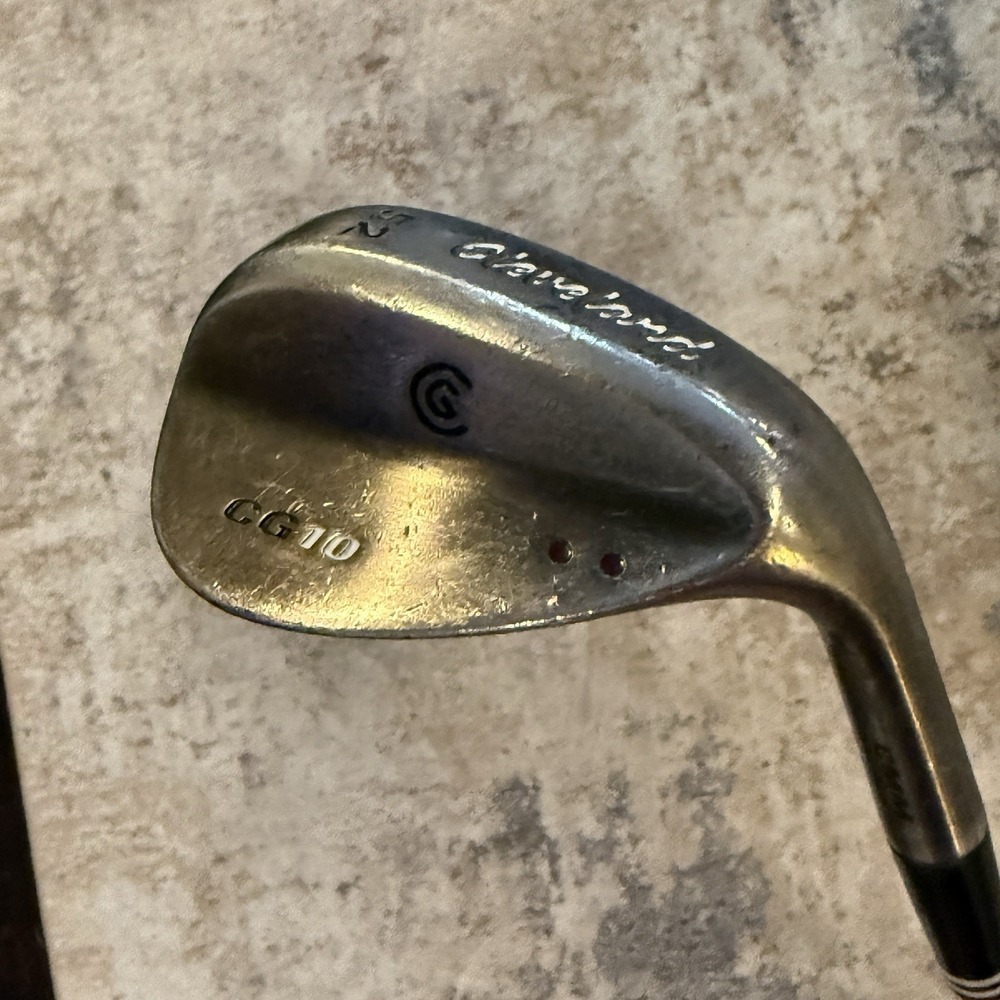 Cleveland CG10 52° Gap Wedge Steel Shaft RH Golf Club 52 Degree